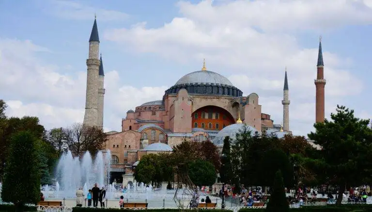 Türkiye 3 Istanbul