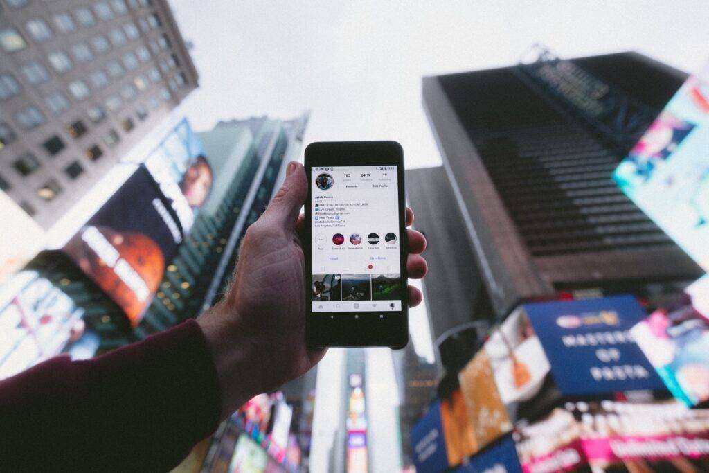 9 Tips for Traveling with Technology 3 traveling with technology