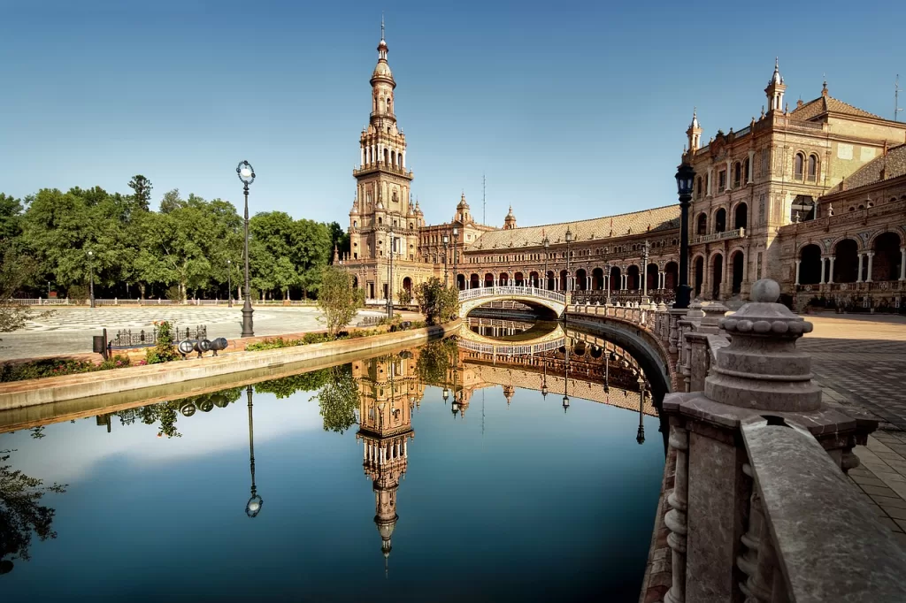 New Horizons in Andalusia: Malaga and Seville - A Nomad's Fork in the Road 4 city, cityscape, architecture-5164368.jpg