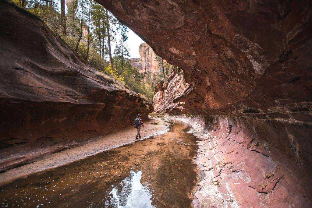 Easy hikes in Sedona with Water